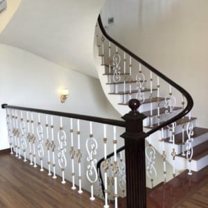 Cầu Thang Sắt Nghệ Thuật