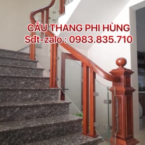 Cầu thang kính báo giá cầu thang kính cường lực Cầu thang kính báo giá cầu thang kính cường lực