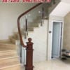 Cầu thang kính tay vịn gỗ, cầu thang kính gỗ đẹp Cầu thang kính tay vịn gỗ, cầu thang kính gỗ đẹp