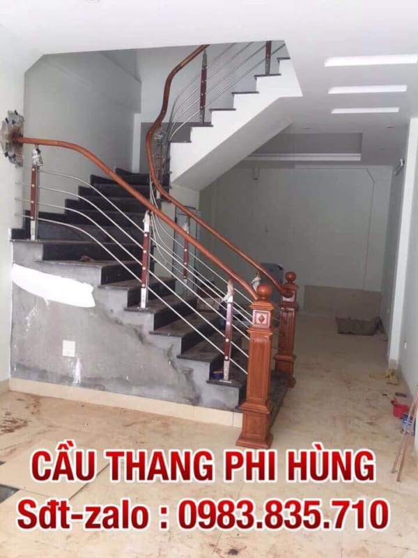 Báo giá cầu thang inox tay vịn gỗ. Cầu thang inox tay vịn gỗ tại Hà Nội