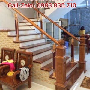 Báo giá cầu thang kính cường lực tay vịn gỗ tại Hà Nội Báo giá cầu thang kính cường lực tay vịn gỗ tại Hà Nội