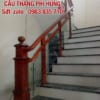 800 mẫu cầu thang kính gỗ đẹp Hà Nội