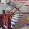 Các mẫu cầu thang kính tay vịn gỗ đẹp nhất tại Hà Nội Các mẫu cầu thang kính tay vịn gỗ đẹp nhất tại Hà Nội
