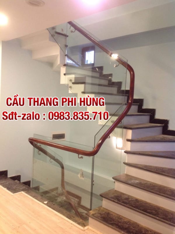 500 mẫu cầu thang kính tay vịn gỗ đẹp nhất Hà Nội