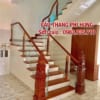 Cầu thang kính tay vịn gỗ, cầu thang kính gỗ, cầu thang kính đẹp. Cầu thang kính cường lực tại Hà Nội