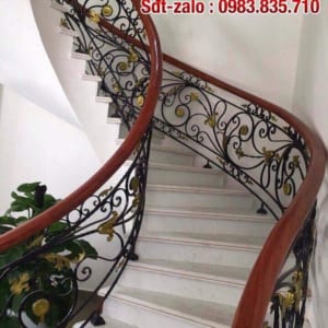 Cầu thang sắt nghệ thuật ở Hà Nội Cầu thang sắt nghệ thuật ở Hà Nội