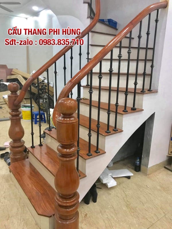 100 mẫu cầu thang sắt nghệ thuật đẹp tay vịn gỗ