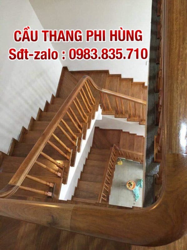 Cầu thang lan can gỗ đẹp nhất Hà Nội