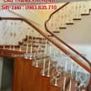 Cầu thang sắt tại Hà Nội, cầu thang sắt tay vịn gỗ đẹp Cầu thang sắt tại Hà Nội, cầu thang sắt tay vịn gỗ đẹp