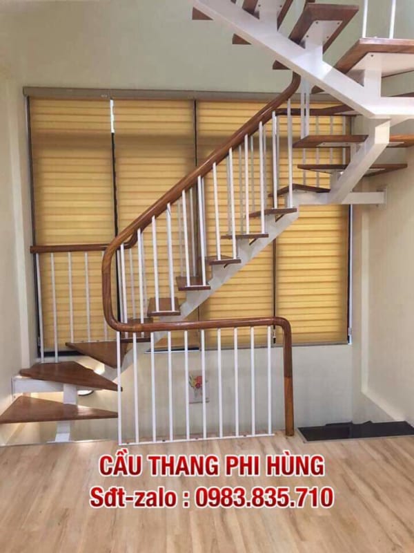 Cầu thang lan can xương cá đẹp, Cầu thang xương cá tại Hà Nội