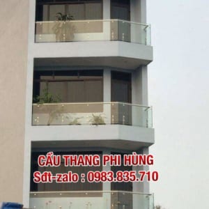 Ban công kính tay vịn inox tại Hà Nội, Lan can kính inox Ban công kính tay vịn inox tại Hà Nội, Lan can kính inox