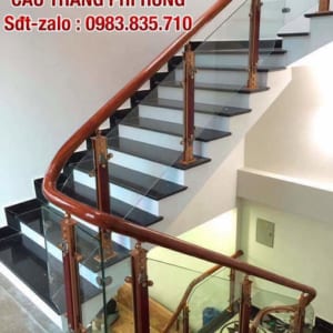 Cầu thang kính, cầu thang gỗ kính. Cầu thang lan can kính đẹp Cầu thang kính, cầu thang gỗ kính. Cầu thang lan can kính đẹp