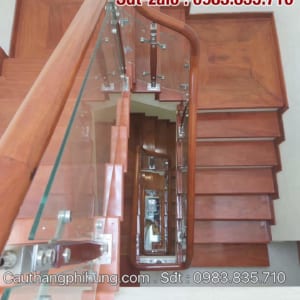 Cầu thang gỗ kính đẹp tại Hà Nội, Báo giá cầu thang kính lan can kính tay vịn gỗ, inox tại Hà Nội Cầu thang gỗ kính đẹp tại Hà Nội, Báo giá cầu thang kính lan can kính tay vịn gỗ, inox tại Hà Nội