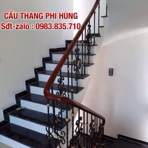 Tổng hợp các mẫu cầu thang sắt tay vịn gỗ đẹp nhất tại Hà Nội Tổng hợp các mẫu cầu thang sắt tay vịn gỗ đẹp nhất tại Hà Nội