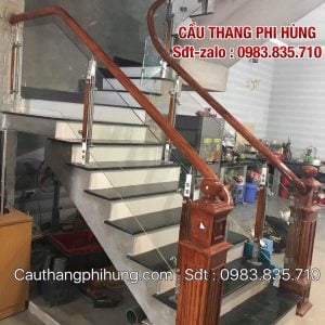 Cầu thang kính đẹp, Báo giá lan can cầu thang kính cường lực Cầu thang kính đẹp, Báo giá lan can cầu thang kính cường lực
