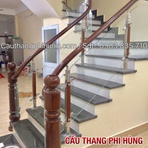 Báo giá lan can cầu thang kính cường lực, Các mẫu cầu thang kính tay vịn gỗ, tay vịn inox , tay vịn nhựa đẹp nhất tại Hà Nội Báo giá lan can cầu thang kính cường lực, Các mẫu cầu thang kính tay vịn gỗ, tay vịn inox , tay vịn nhựa đẹp nhất tại Hà Nội