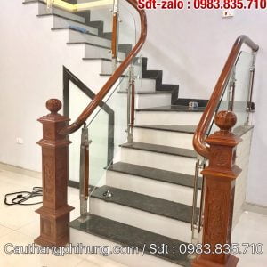 Mẫu cầu thang gỗ kính, Mẫu cầu thang kính cường lực đẹp Mẫu cầu thang gỗ kính, Mẫu cầu thang kính cường lực đẹp