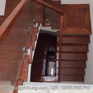 Báo giá cầu thang kính tay gỗ, mẫu cầu thang kính cường lực đẹp hiện đại Báo giá cầu thang kính tay gỗ, mẫu cầu thang kính cường lực đẹp hiện đại