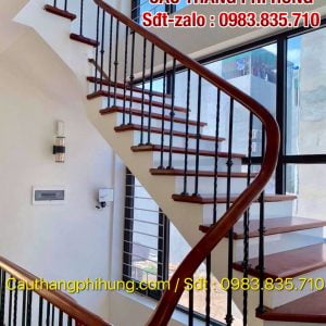 Lan can cầu thang sắt đẹp, Lan can cầu thang sắt nghệ thuật tay vịn gỗ Lan can cầu thang sắt đẹp, Lan can cầu thang sắt nghệ thuật tay vịn gỗ
