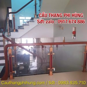 Tổng hợp các mẫu lan can cầu thang kính cường lực, Cầu thang kính tay vịn gỗ Tổng hợp các mẫu lan can cầu thang kính cường lực, Cầu thang kính tay vịn gỗ