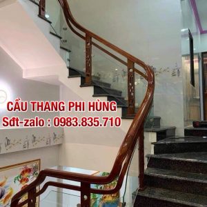 Báo giá lan can cầu thang kính đẹp tay vịn gỗ ở Hà Nội Báo giá lan can cầu thang kính đẹp tay vịn gỗ ở Hà Nội