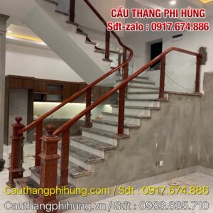 Mẫu Cầu Thang Kính Đẹp Tay Vịn Gỗ Tại Hà Nội Mẫu Cầu Thang Kính Đẹp Tay Vịn Gỗ Tại Hà Nội