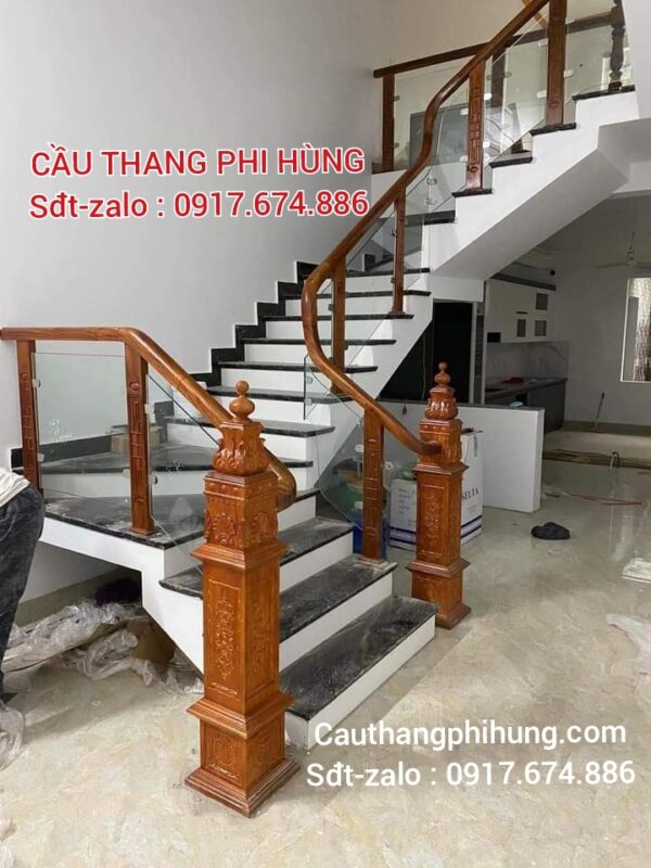 Cầu Thang Lan Can Kính Gỗ Đẹp . Cầu Thang Kính Tại Hà Nội