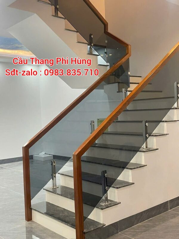 Cầu Thang Kính Đẹp Hiện Đại . Tay Vịn Cầu Thang Kính Gỗ Đẹp Hà Nội